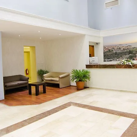 Szálloda City's Hill 4*