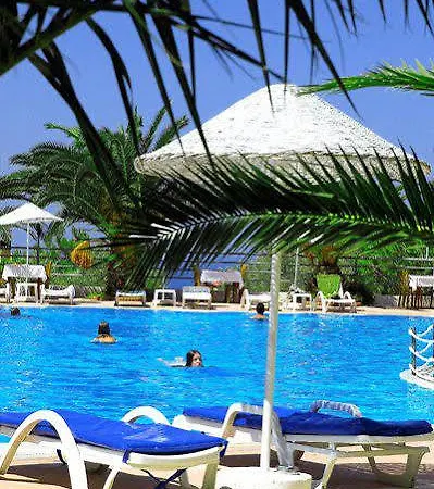 Otel City's Hill 4*
