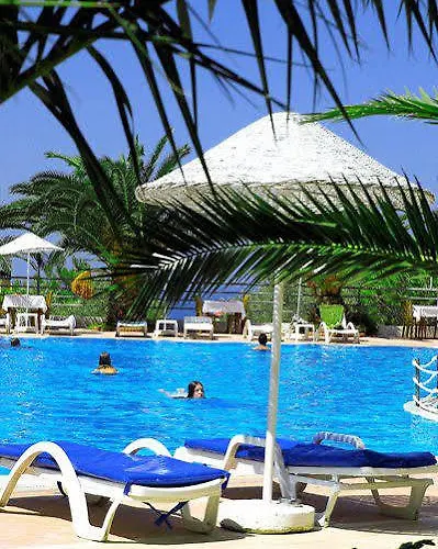 Hotel City's Hill 4*